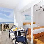Diverhotel Dino 3* マルベーリャ
