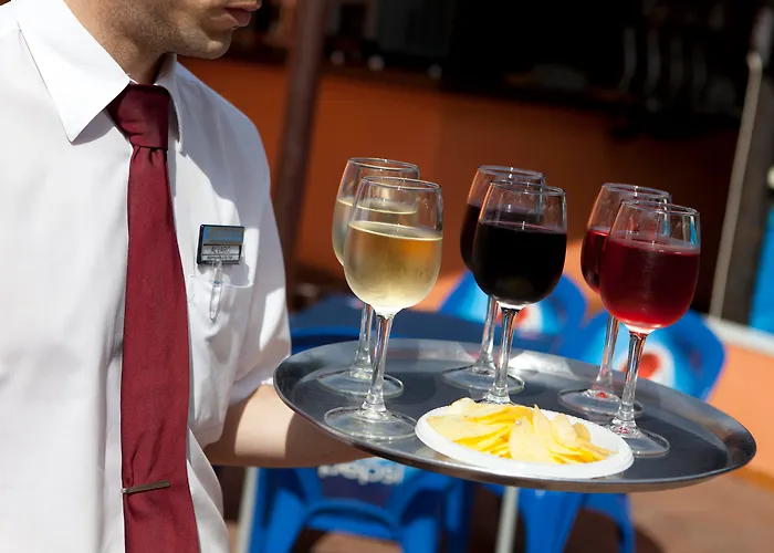 Hotell Diverhotel Dino