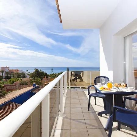 מלון Diverhotel Dino