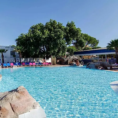 Diverhotel Dino מלון 3*