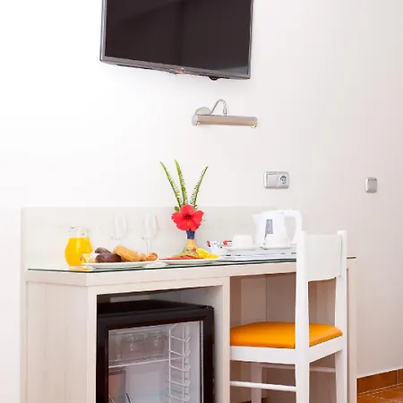 Diverhotel Dino 3* Marbella